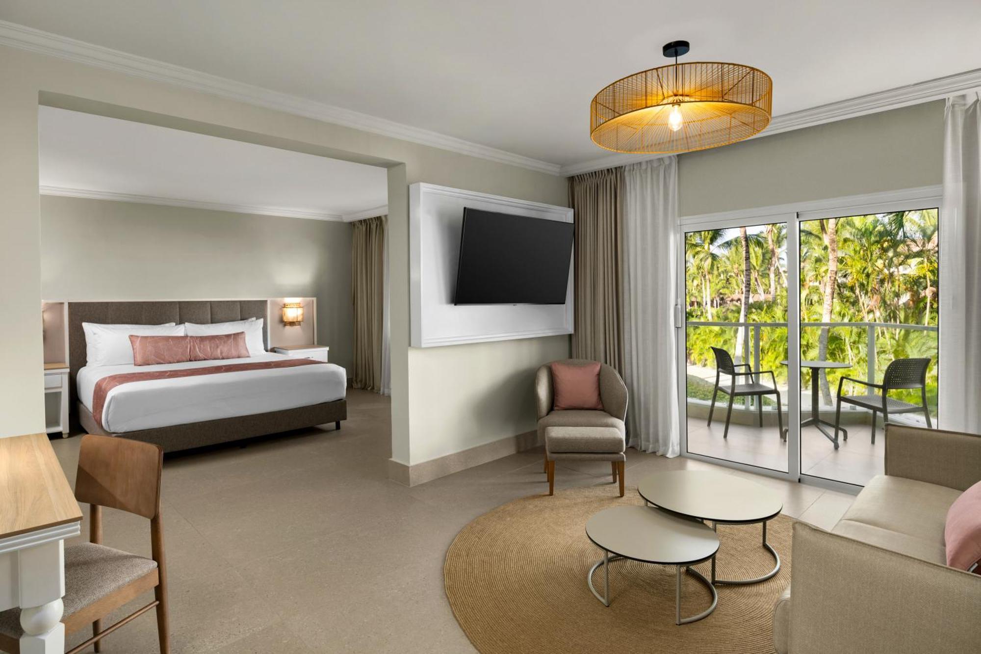 Wyndham Alltra Punta Cana All Inclusive Resort Exterior photo