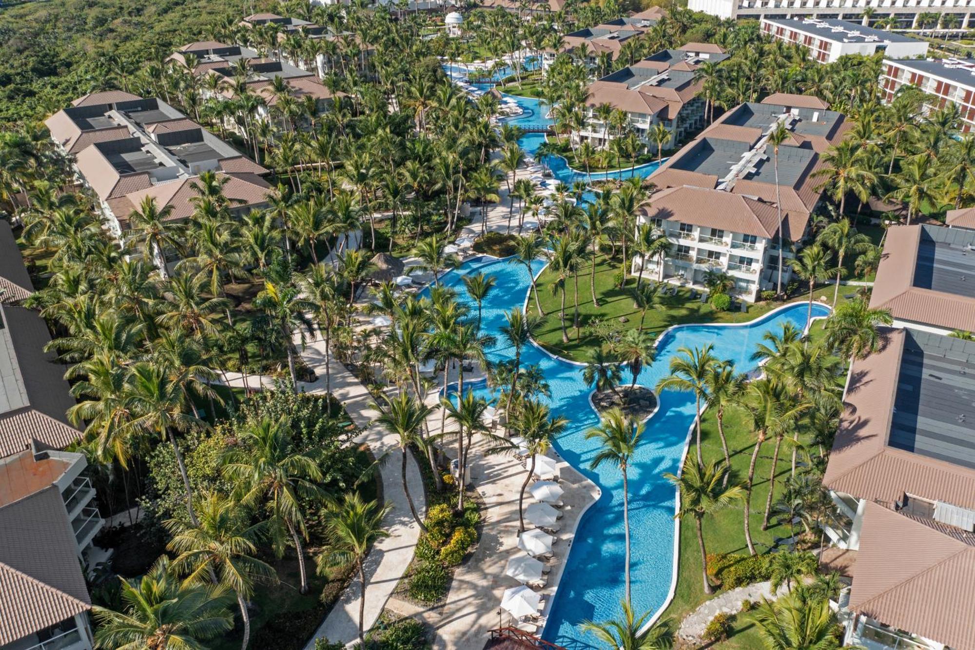Wyndham Alltra Punta Cana All Inclusive Resort Exterior photo