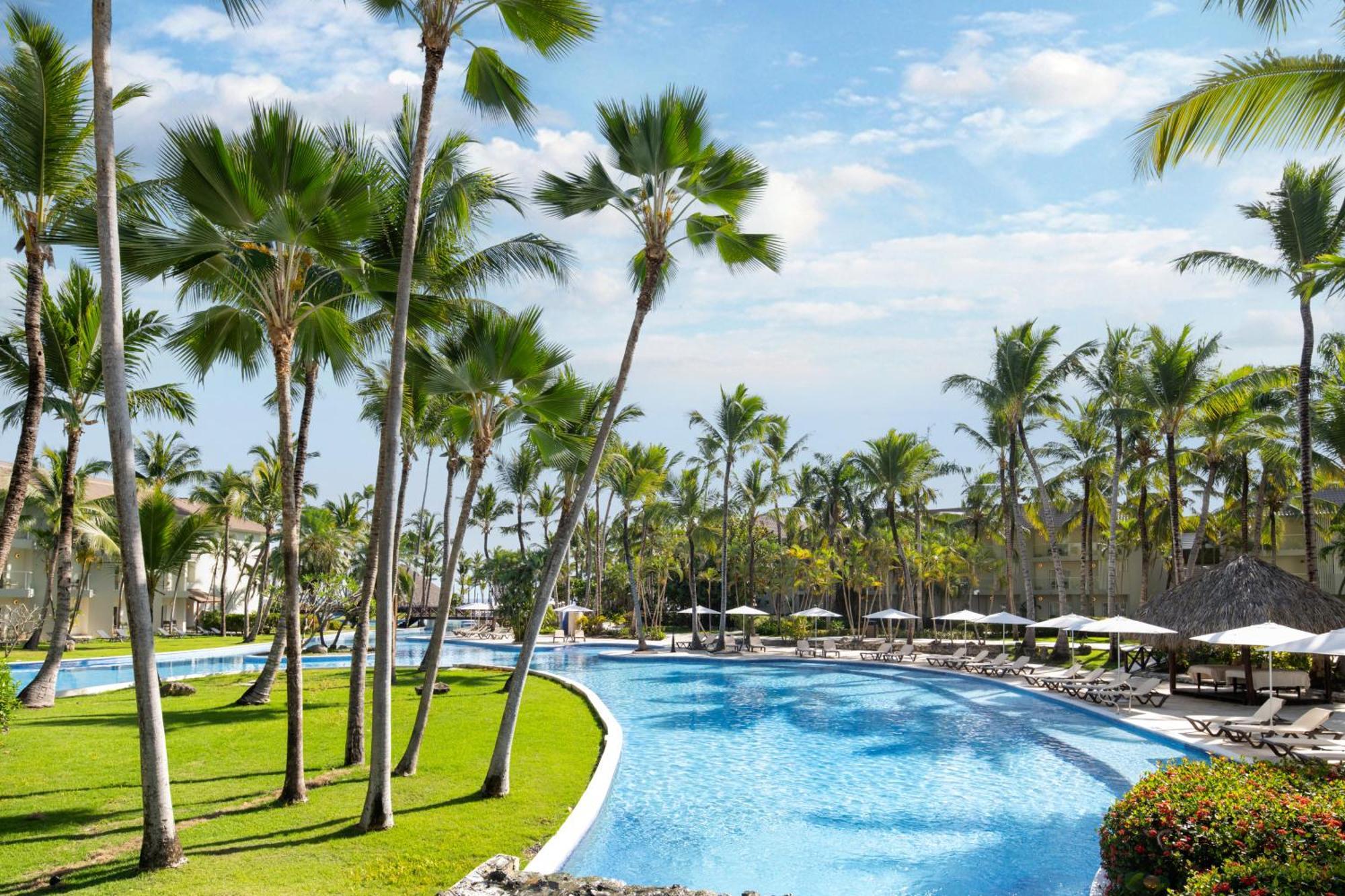 Wyndham Alltra Punta Cana All Inclusive Resort Exterior photo