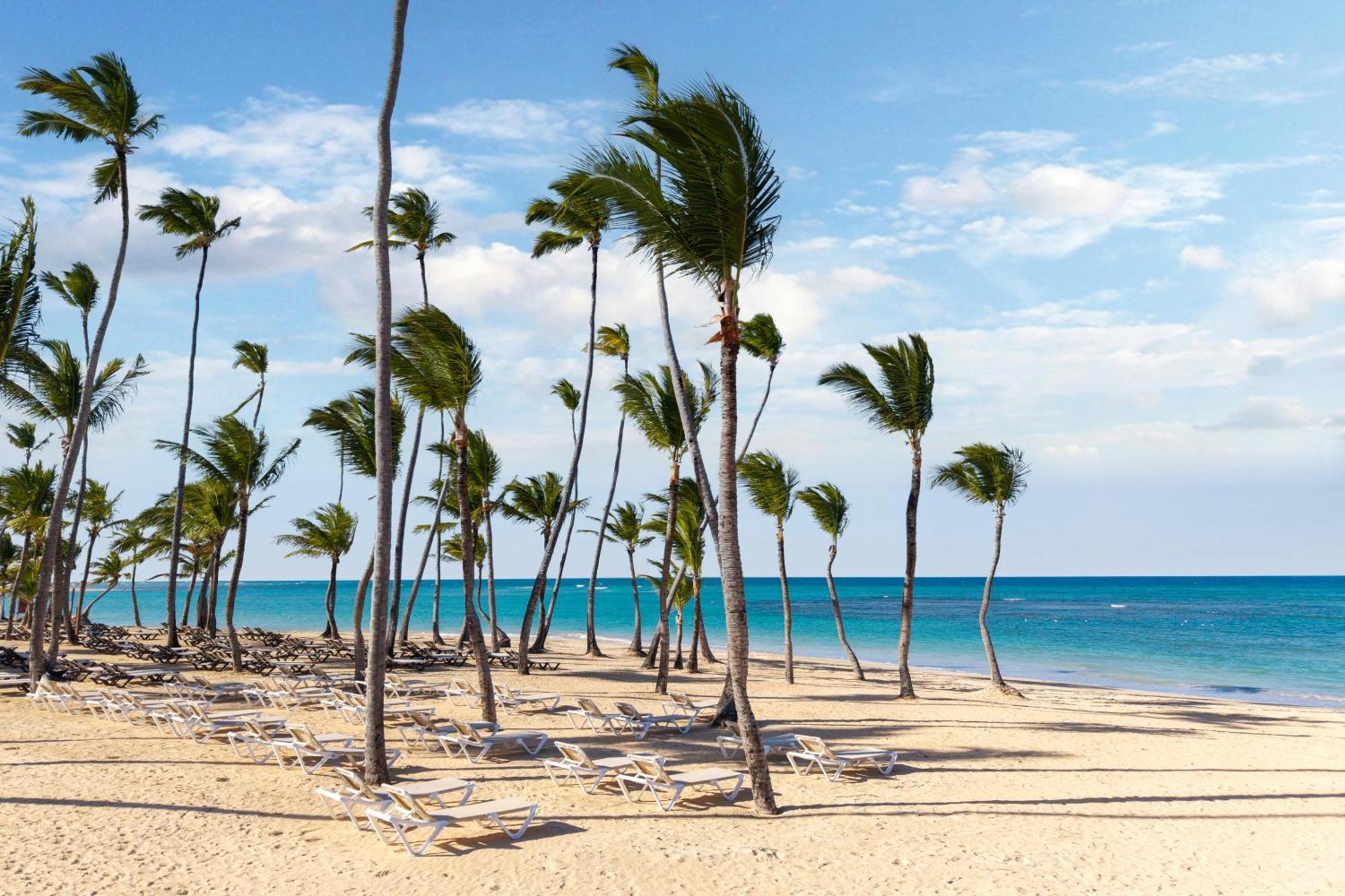 Wyndham Alltra Punta Cana All Inclusive Resort Exterior photo